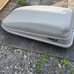 Thule Sidekick Rooftop Cargo Carrier
