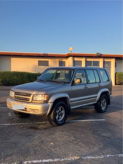 2002 Isuzu Trooper