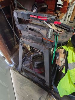 Scroll saw