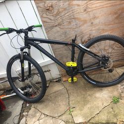 Specialized Bicycle 27” Wheels Disk Breaks Upgrade 
