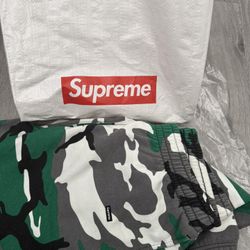 Supreme Sweat Pant Men’s Large Brand New 