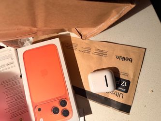 iPhone 17 pro max 256 gig