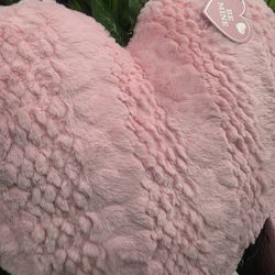 Heart-shaped Decorative Pillow Pink