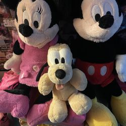 Mickey Minnie Pluto Plushies 
