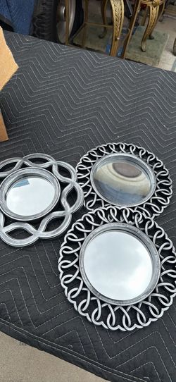 Accent mirrors