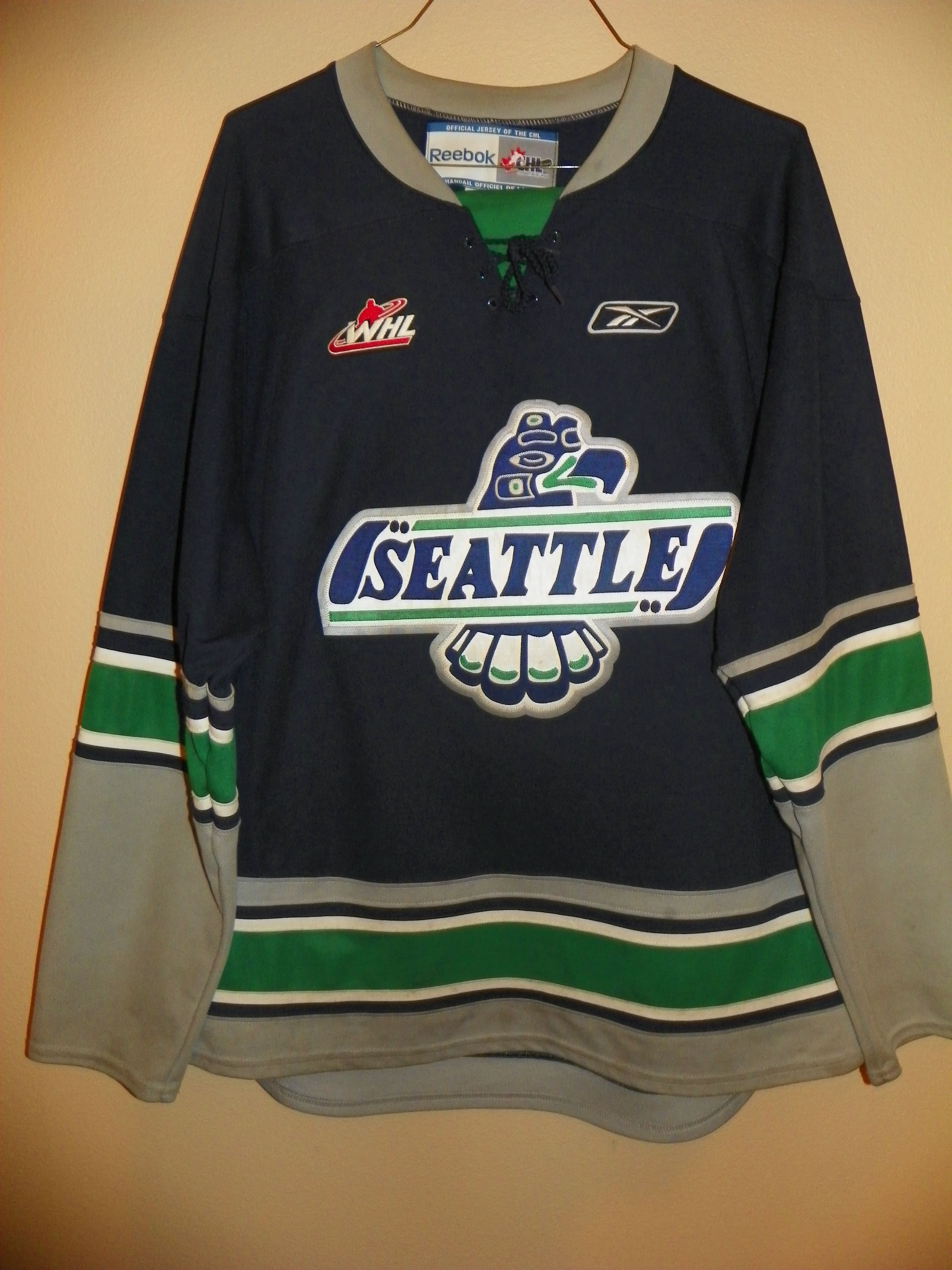 Seattle Thunderbirds Hockey Jersey for Sale in Seattle, WA - OfferUp