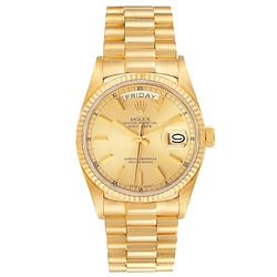 Men's Rolex 36mm Presidential Day-Date 18K Yellow Gold Watch with Gold Dial and Fluted Bezel. (Pre-Owned 18038 - WR-2075)