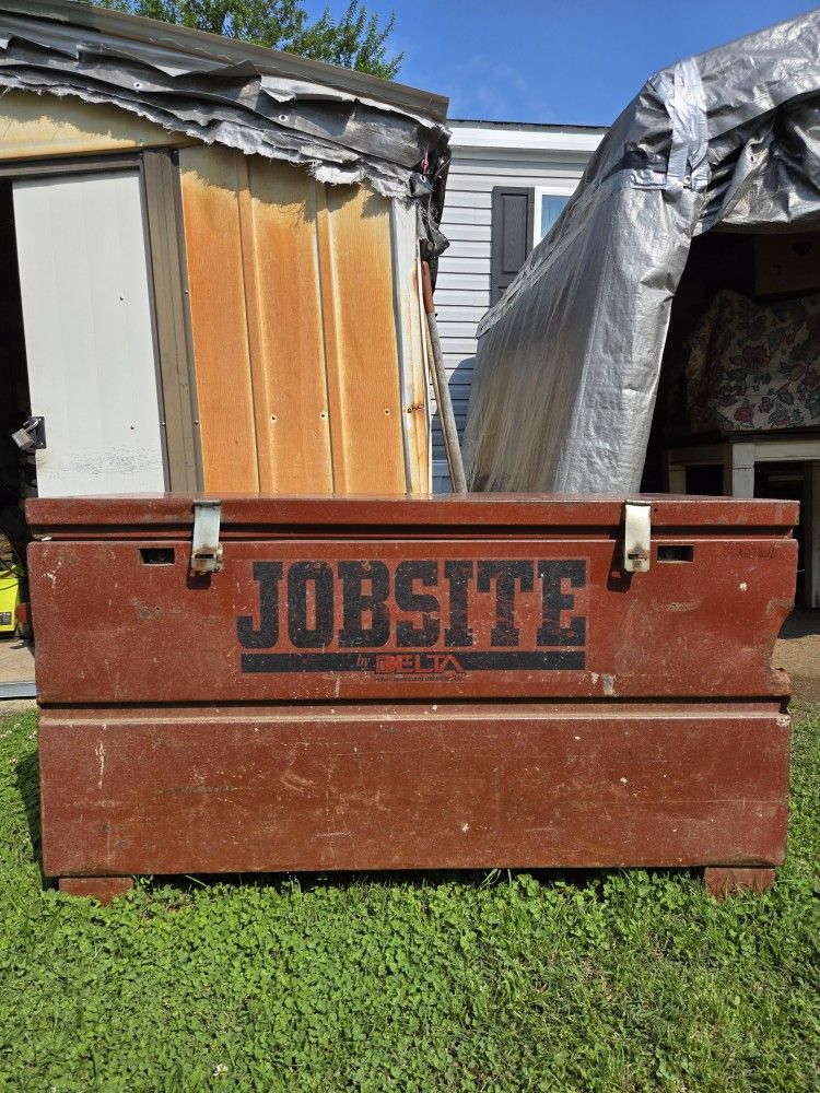 Delta Jobsite Tool Box