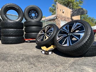 Honda civic and Honda accord wheels 205/50/17” falken
