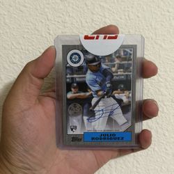Julio Rodriguez Rookie Auto