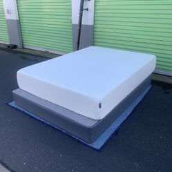 Queen Size Bed And Frame