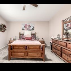 Queen Bedroom Set
