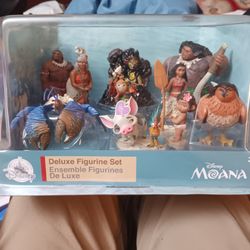 Deluxe Figurine Set . Disney Moana Characters 