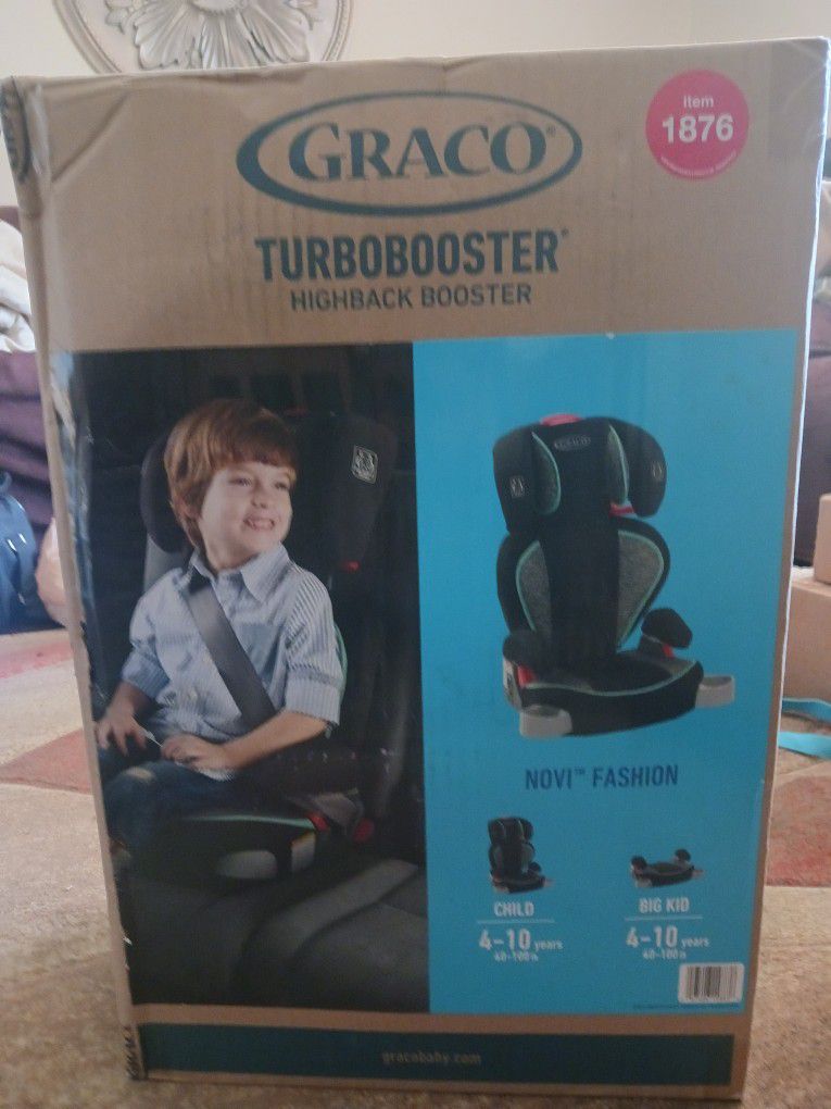 Graco Turbobooster Baby Car Seat.