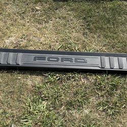 2024 FORD F-150 CREW CAB RUNNING BOARD, NEW TAKE OFFS.
