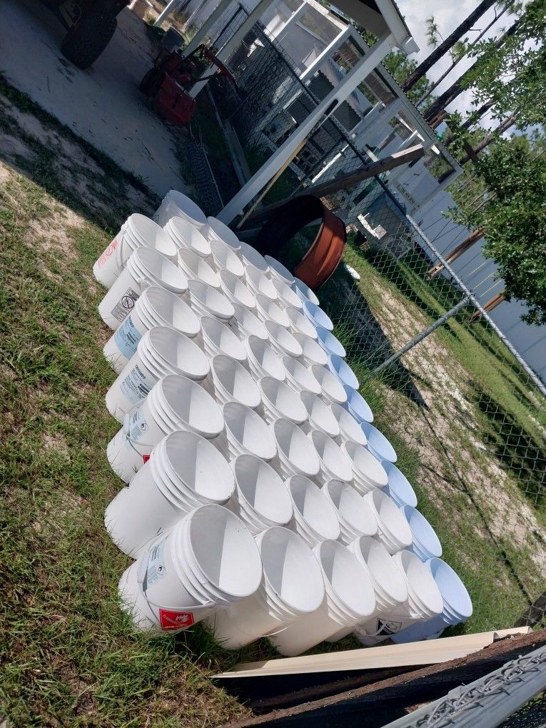5 Gallon Buckets