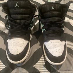 Air jordan size 3y