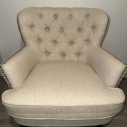 Pacific Coast Lighting - Used Beige Recliner Chair – Heavily Worn / Cat Scratched