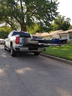 Cargo glide / for easy tool access