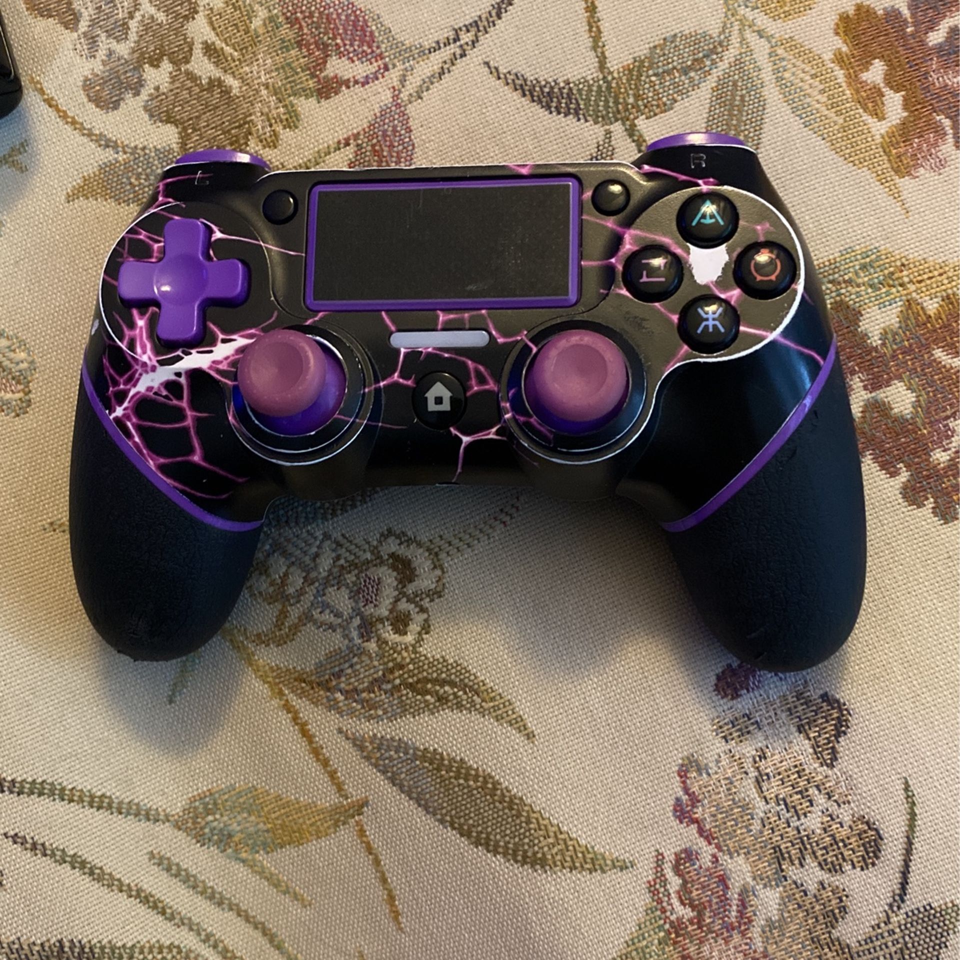 PS4 Controller