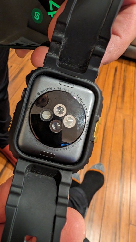 Apple Watch series 3 Gps Used
