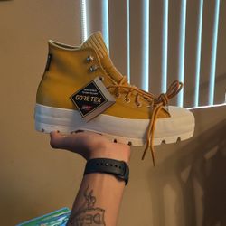 Brand New Converse Goretex