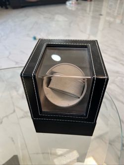 Watch winder