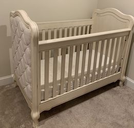 Bertini Tinsley 3-in-1 Upholstered Crib + Matching Changing Table Topper – Elegant Nursery Set