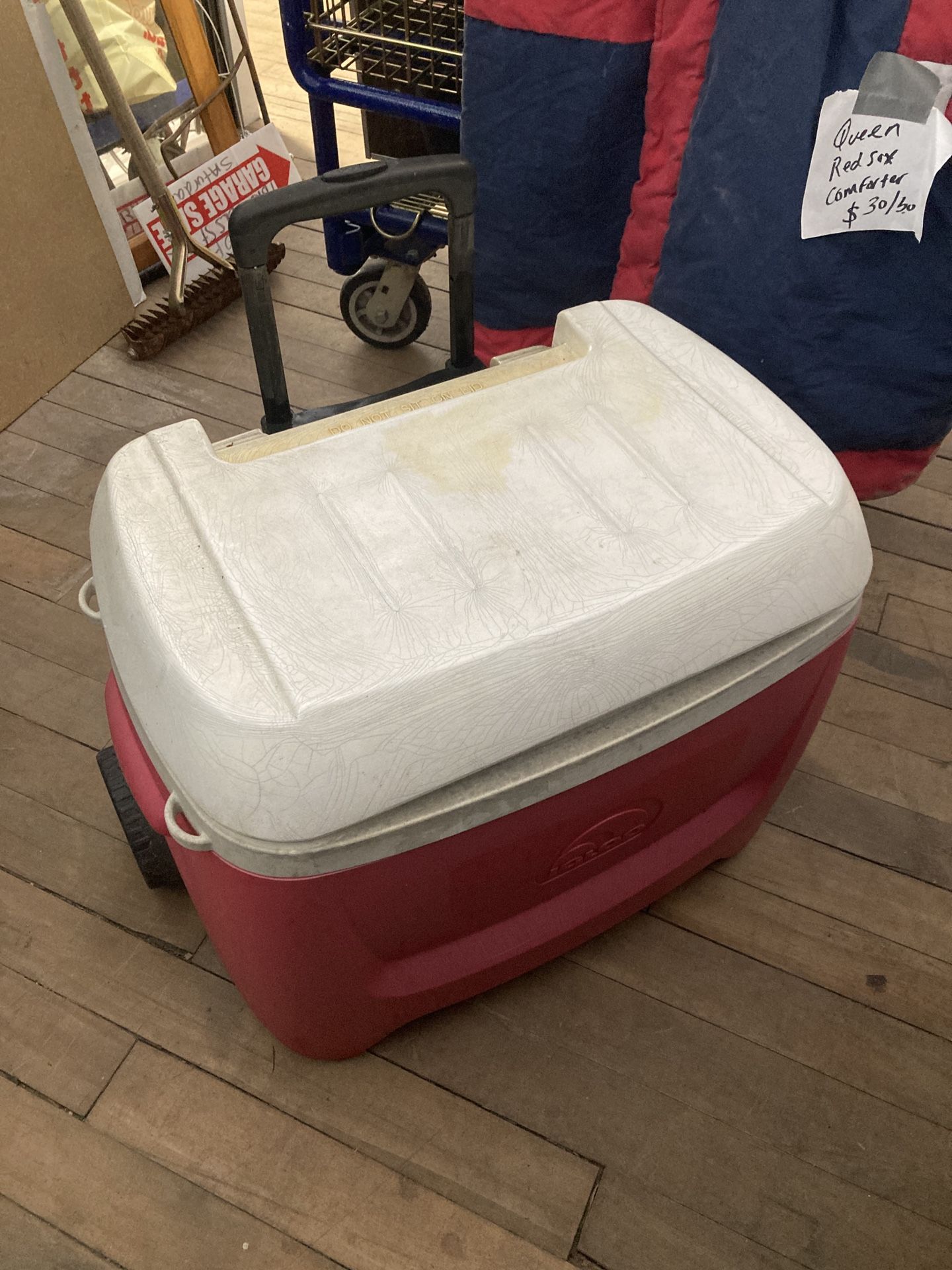 Large Cooler On Wheels