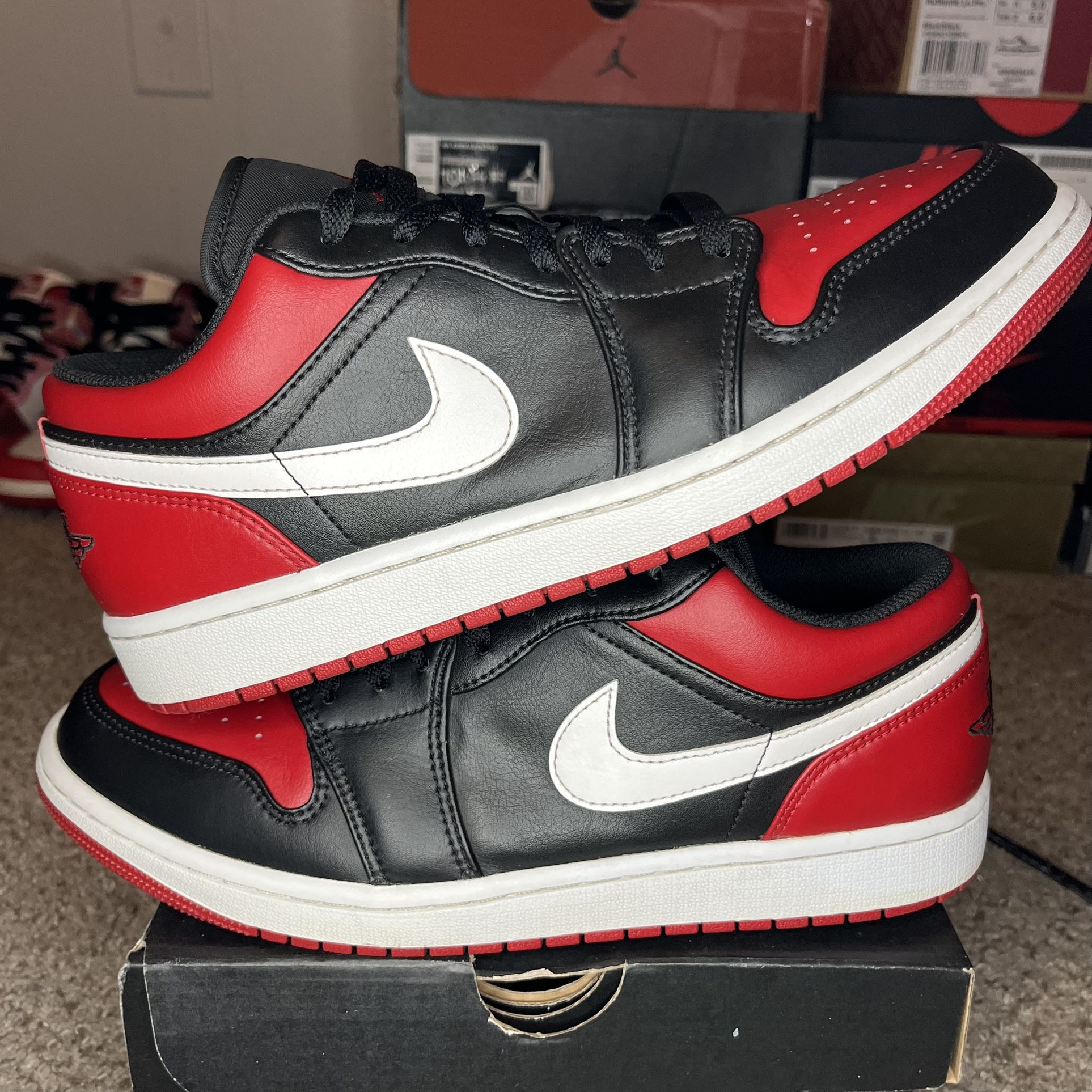 Nike Air Jordan 1 Low Black Gym Red White 553558-066 Men's size 9.5 bred toe