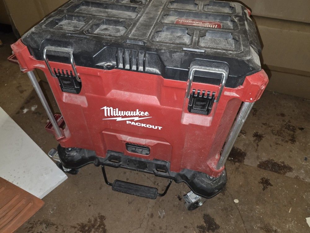 Milwukee Tool Box With DOLLY