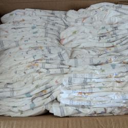 25 New Diapers Little Huggies 1
