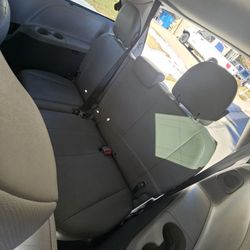 2011 Toyota Sienna