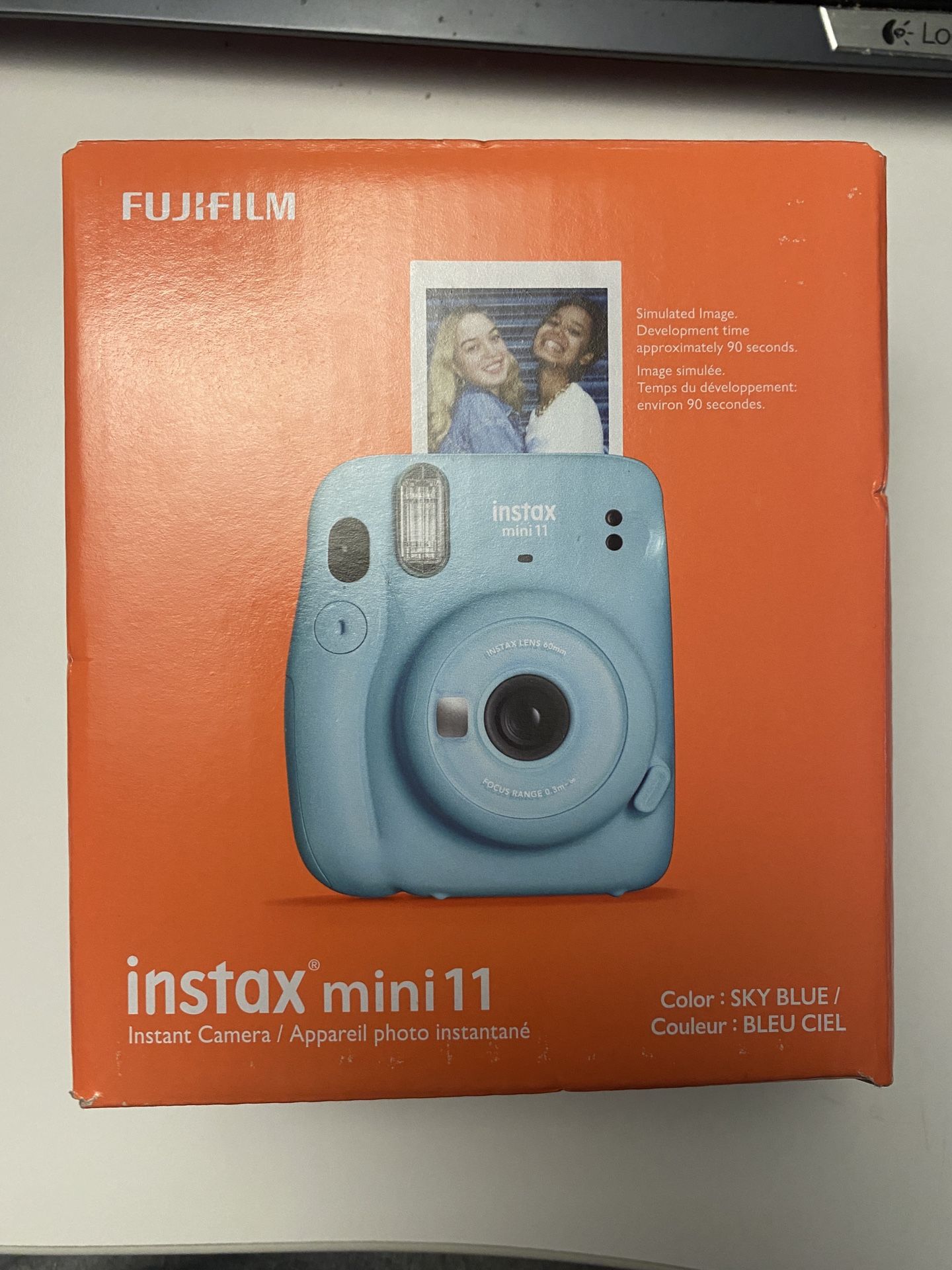 Fujifilm Instax Mini 11 Instant Camera - Sky Blue Brand New