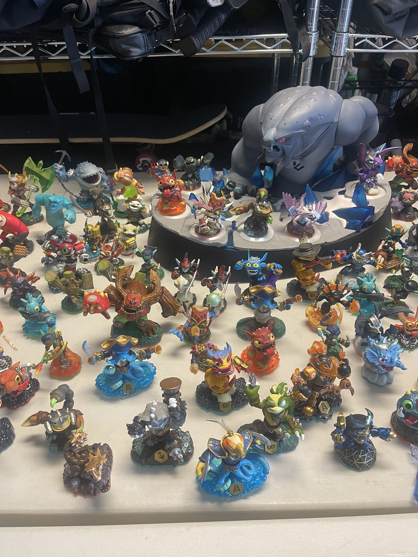 170 Skylanders Bundle