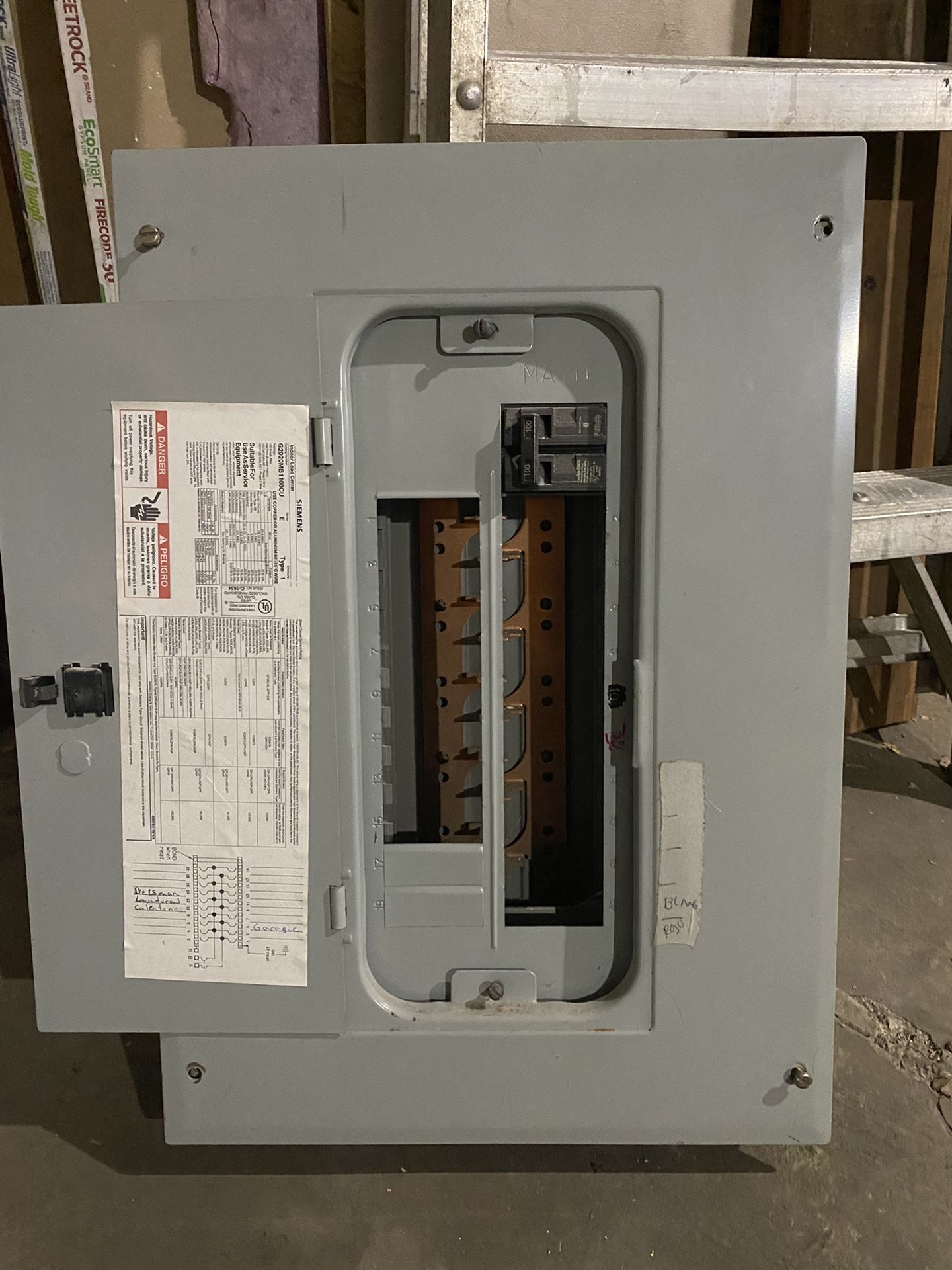 Siemens 125 Amp 20 Space Panel Used
