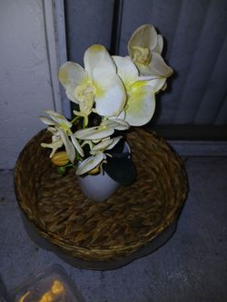 Flower origins with vase artificial