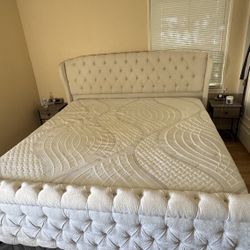 California king - Artisan Bed Frame And Memory Foam/cool Touch 14’ Mattress 
