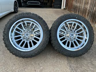 20x10 INCH HD LUXX OFF-ROAD RIMS WITH 285/55R20 TIRES