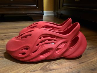 Yeezy Foam Runner