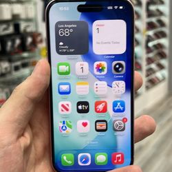 iPhone 15 128Gb *Unlocked* + *With Warranty* + *With Charger*