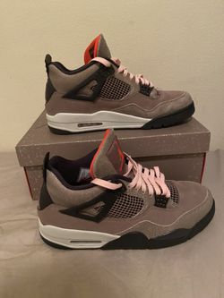 Jordan 4 Taupe Haze 