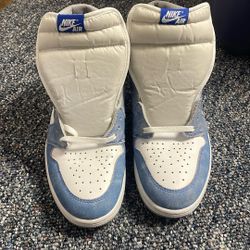 Air Jordan 1 Retro High OG 'Hyper Royal' (REP)