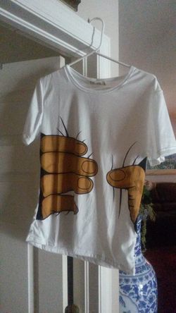 Cool desing Tshirt brand new small