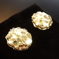 NEW 10K GOLD NUGGET ROUND EARRINGS