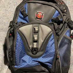Swiss Army Backpack With Laptop Pocket