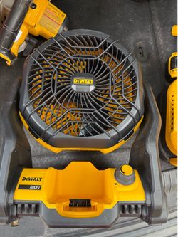 Dewalt fan 20v max