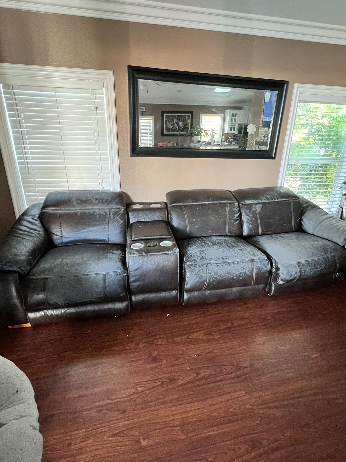 Free Couches for Sale in Costa Mesa, CA OfferUp