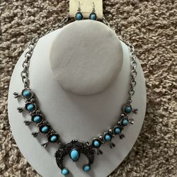New Southwest Turquoise Necklace & Pierced Earring Set 