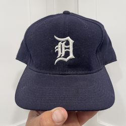 Vintage 90s Wool Detroit Tigers Sports Specialties Fitted Hat 7 5/8 Navy 